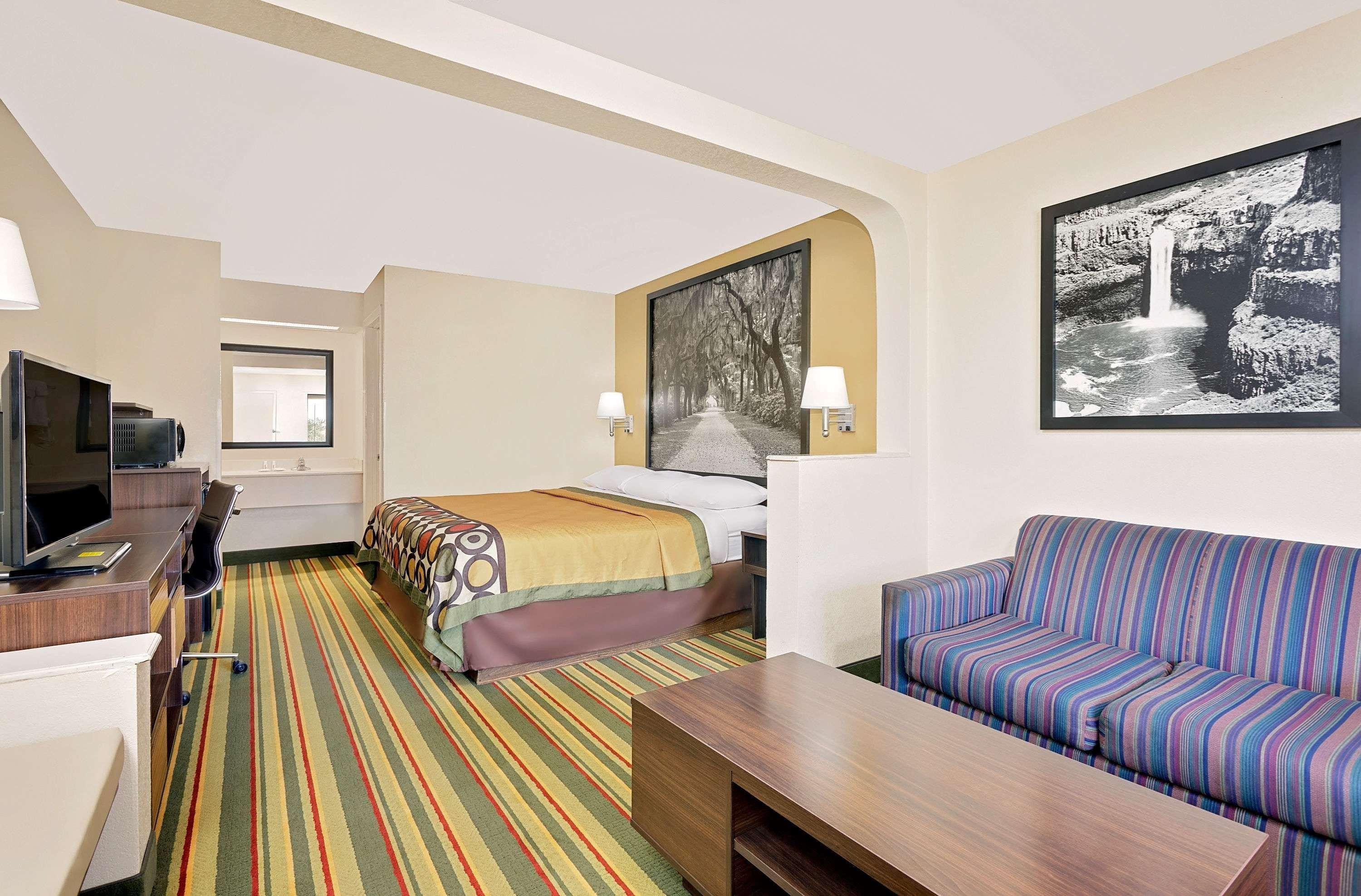 Hotel Super 8 By Wyndham Byron/South Macon Exterior foto
